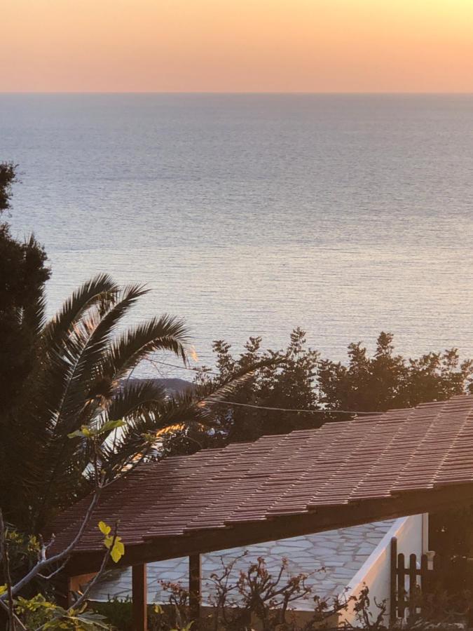 The Little House On The Hill Of Myrties Villa Luaran gambar